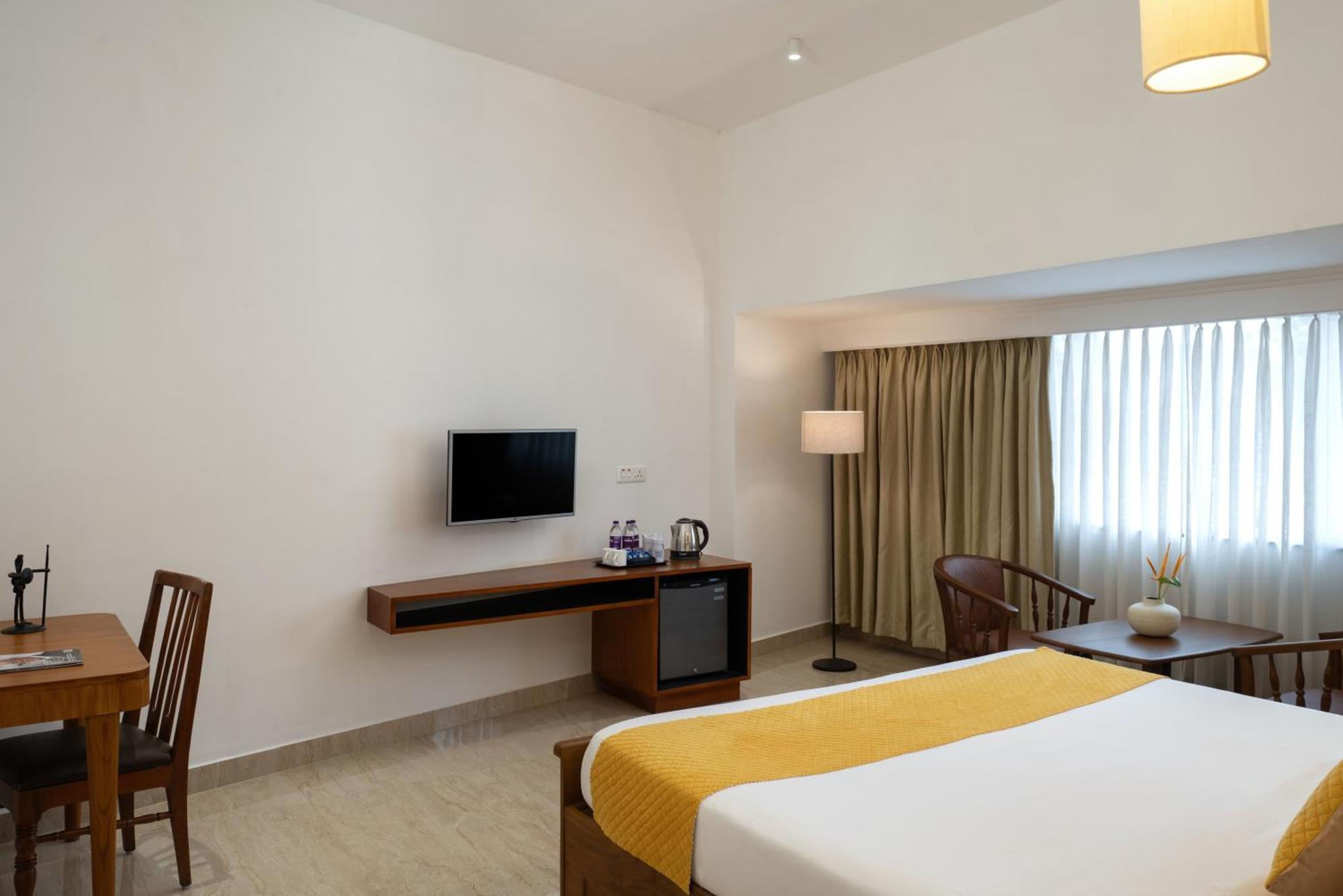 Hotel Aida Kottayam Esterno foto